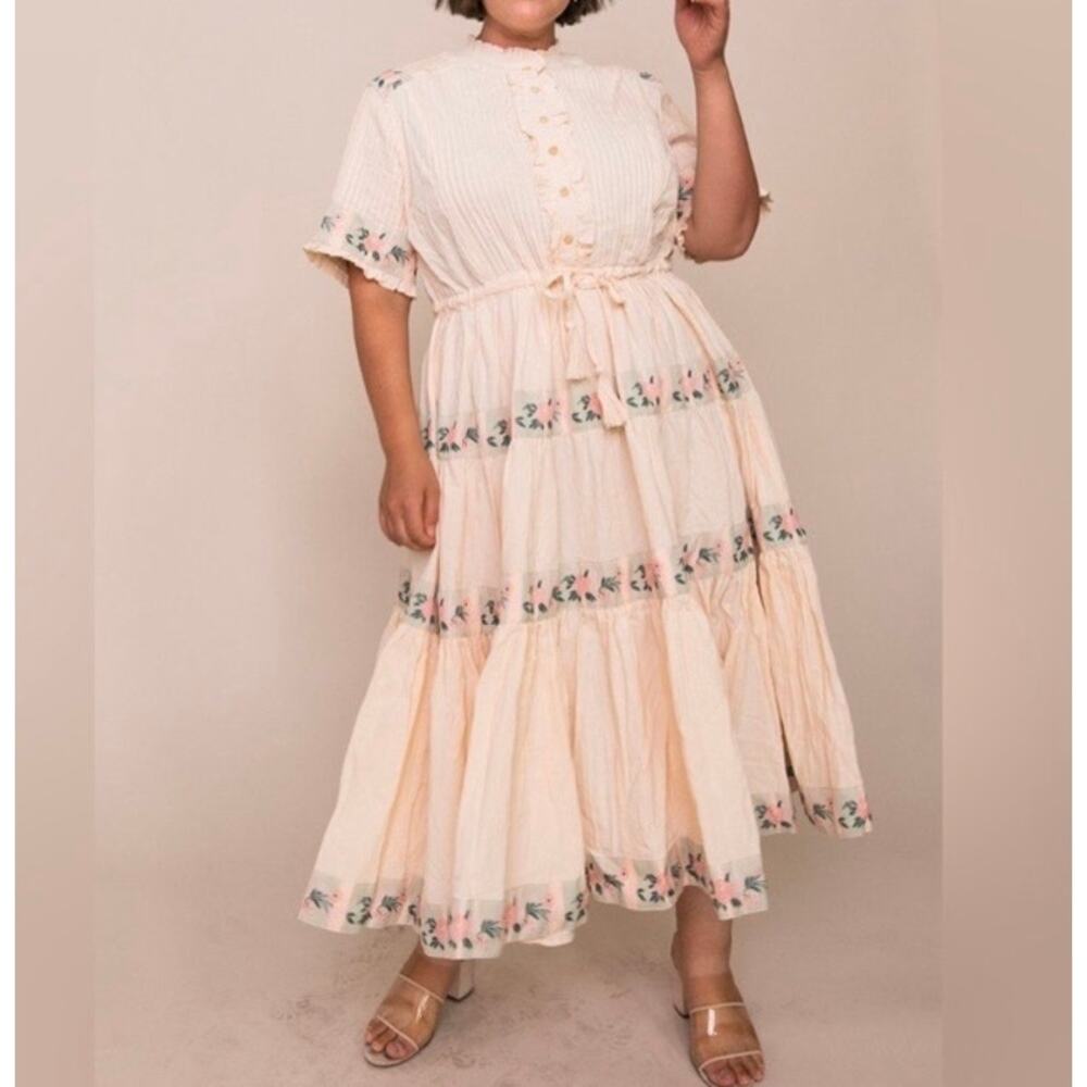 Ivy City Co. NWT Sz M Holland Midi Dress Cream Floral Tiered Romantic Cotton